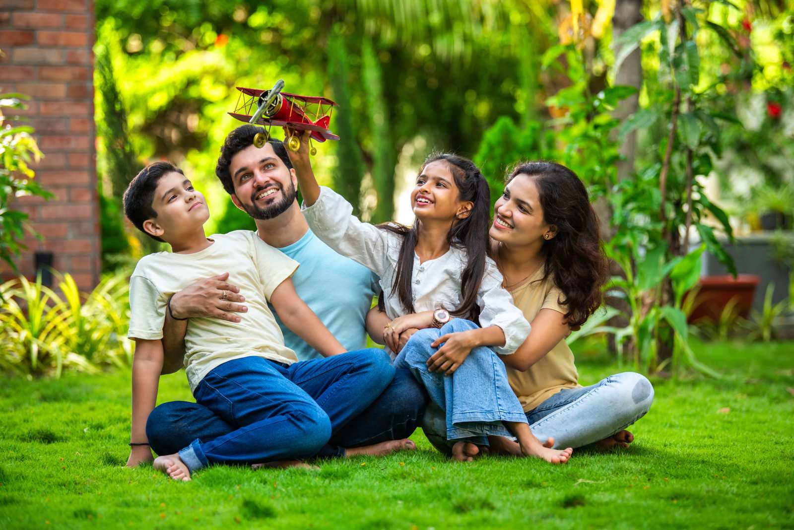Evidence-Based Summer Parenting: A Clinical Psychologist’s Guide to Mental Wellness