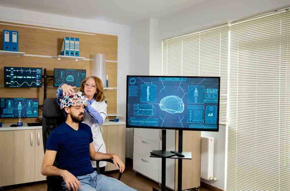 AI and Mental Health in 2025: How Technology Is Changing Therapy
